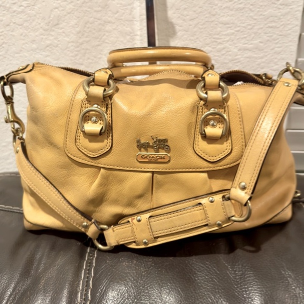 Coach Vintage Mustard Yellow Leather Satchel with Gold Hardware Clean Gorgeous